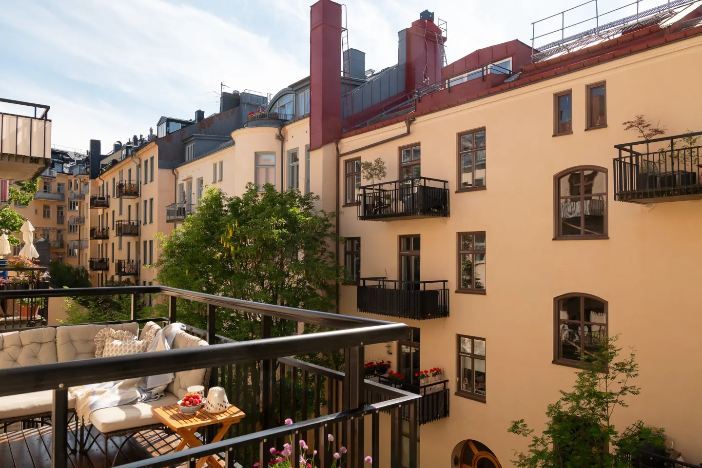 Bostadsrätt med 3 rum på Surbrunnsgatan 8B i Stockholm, bild 4 av 5
