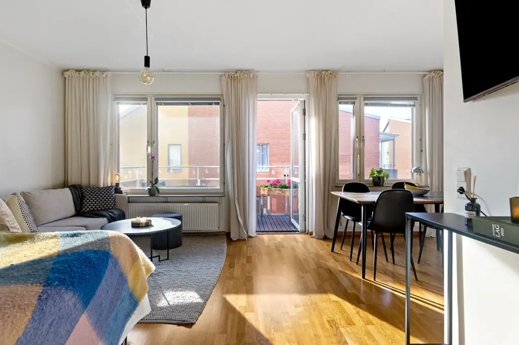 Bostadsrätt med 1 rum på Råckstavägen 27 i Stockholm, bild 3 av 4