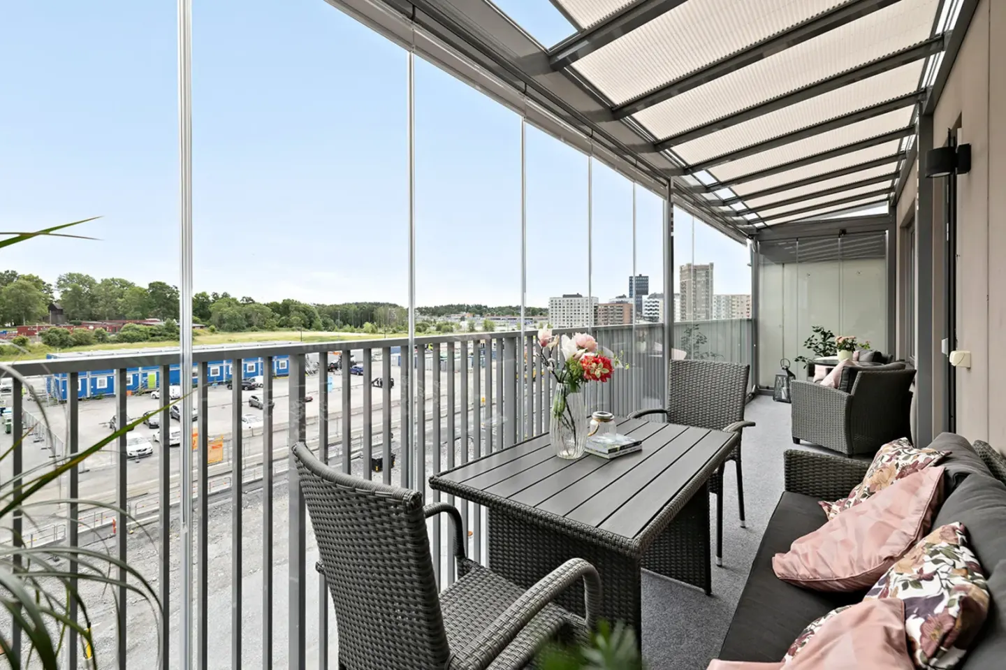 Bostadsrätt med 3 rum på Flygfältsvägen 23 i Järfälla