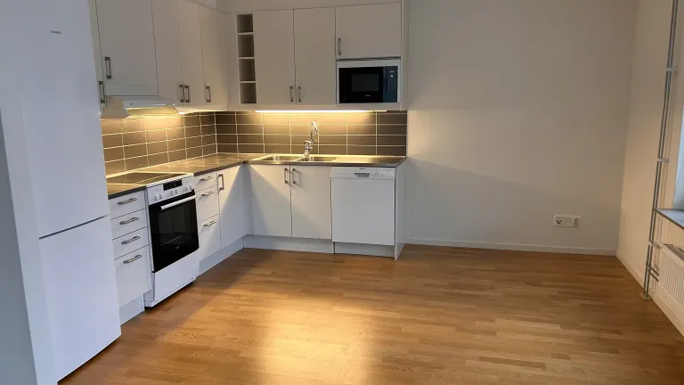 Hyresrätt med 2 rum på Polstjärnegatan 25A i Västerås, bild 3 av 5