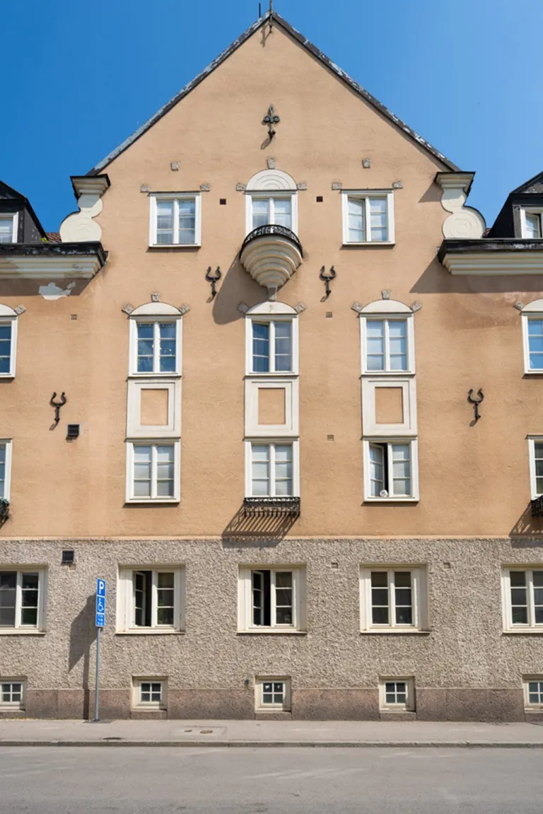 Hyresrätt med 5 rum på S:t Annegatan 8 i Nyköping, bild 3 av 5