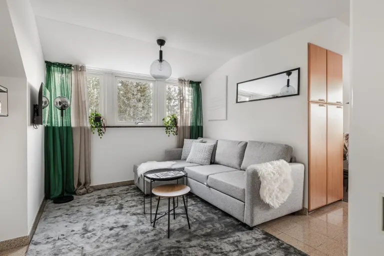 Bostadsrätt med 2 rum på Fjällfotenvägen 18 i Berg