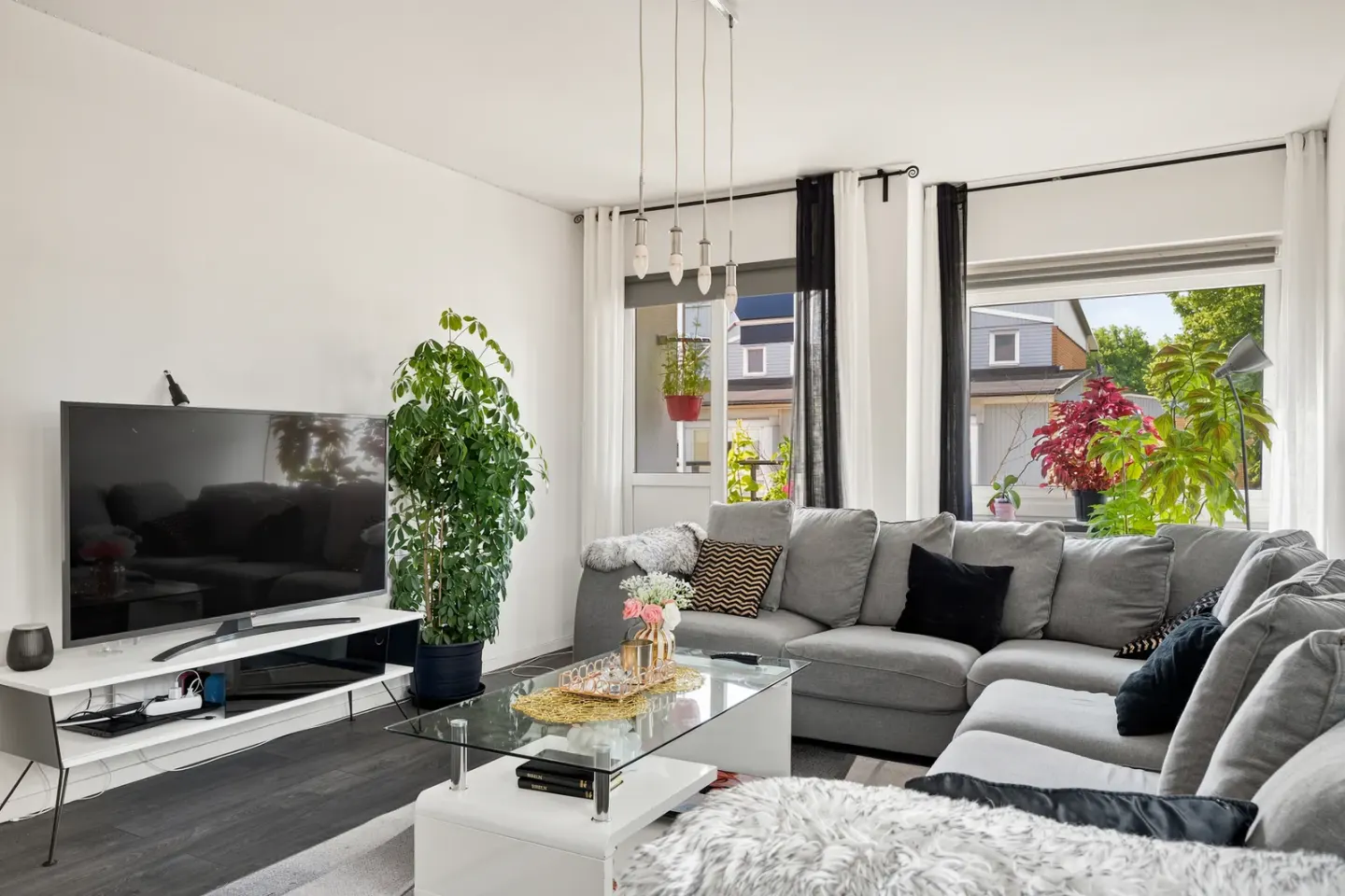 Bostadsrätt med 3 rum på Folkegatan 25B i Oxelösund, bild 2 av 4