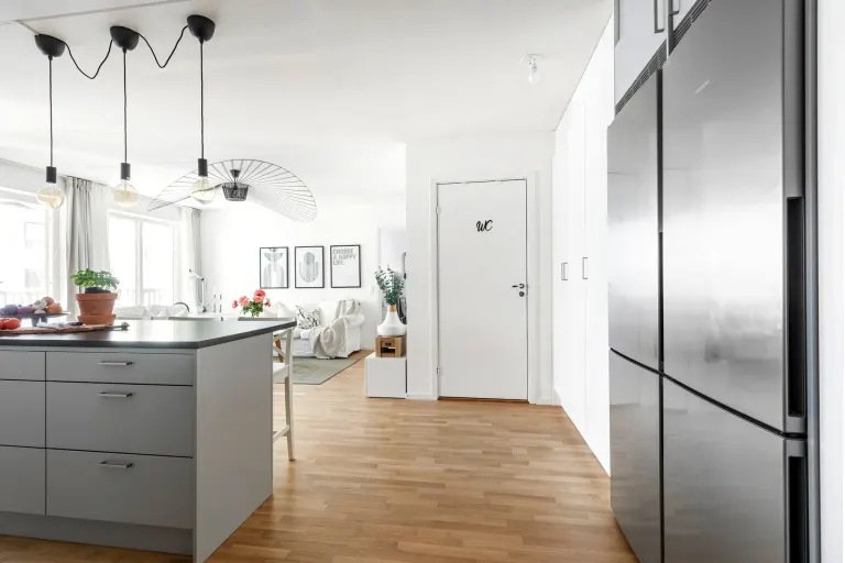 Bostadsrätt med 3 rum på Oskarslundsbacken 1 i Stockholm, bild 4 av 5
