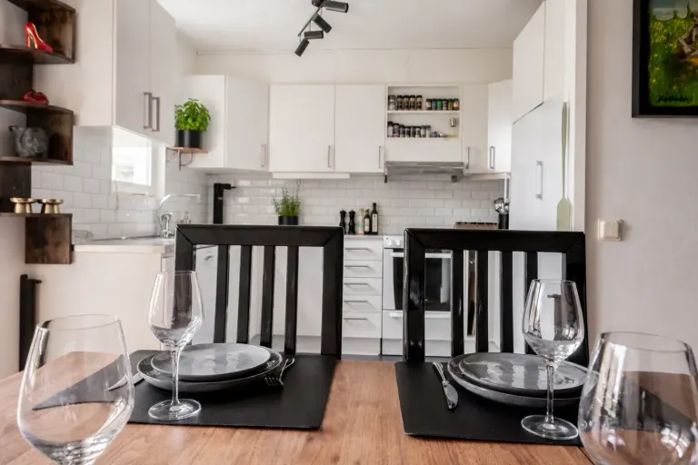 Bostadsrätt med 3 rum på Storsjövägen 78 i Stockholm, bild 4 av 4