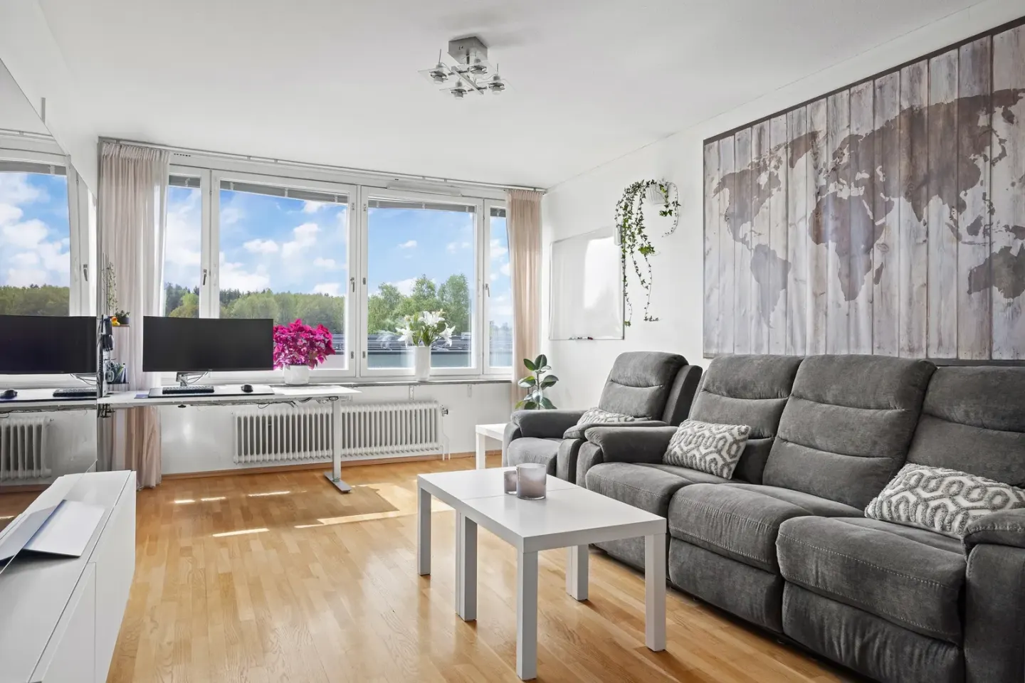 Bostadsrätt med 2 rum på Minutgränd 15 i Järfälla, bild 2 av 4
