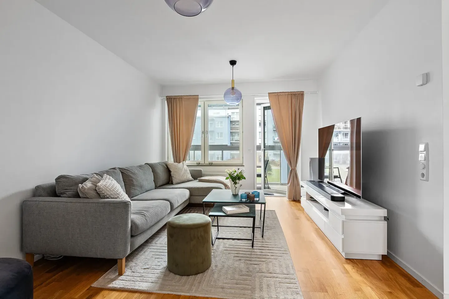 Bostadsrätt med 2 rum på Gripengatan 24 i Järfälla, bild 2 av 4