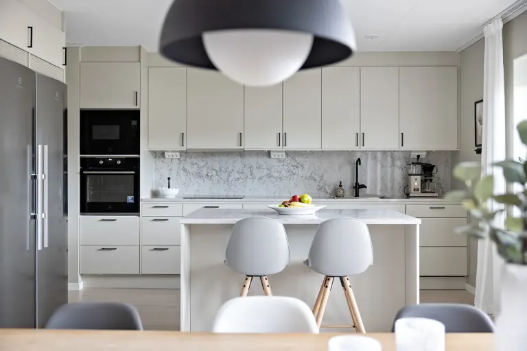 Bostadsrätt med 5 rum på Huldas gata 64 i Kungälv, bild 2 av 4
