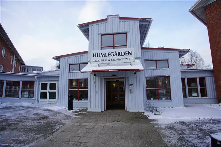 Hyresrätt med 3 rum på Humlevägen 84 i Trollhättan, bild 2 av 5
