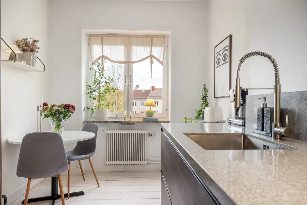 Bostadsrätt med 3 rum på Trozelligatan 21 i Norrköping, bild 2 av 4