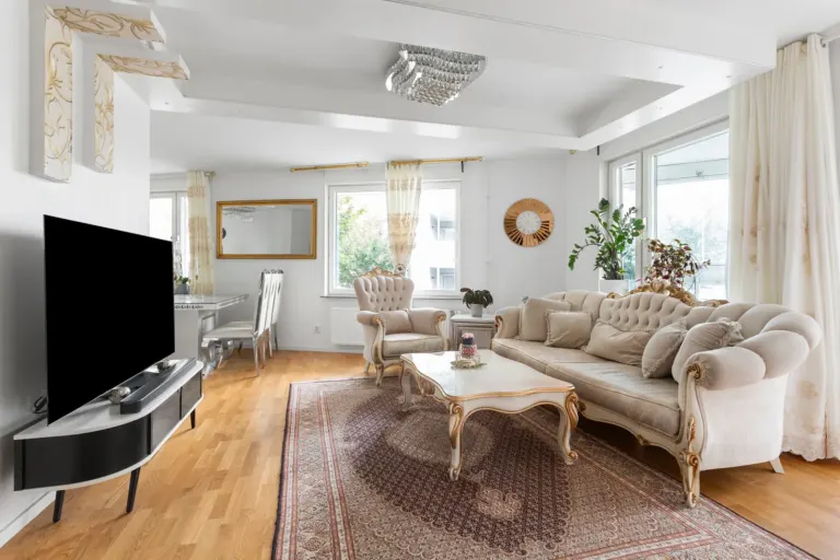 Bostadsrätt med 3 rum på Väderkvarnsgatan 6 i Järfälla