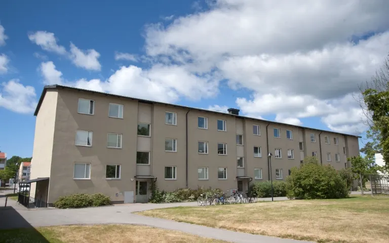 Hyresrätt med 3 rum på Kråkrisvägen 13B i Motala