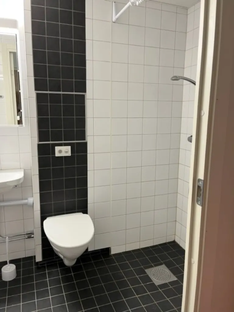 Hyresrätt med 1 rum på Tunalundsvägen 3J i Hallstahammar, bild 3 av 5