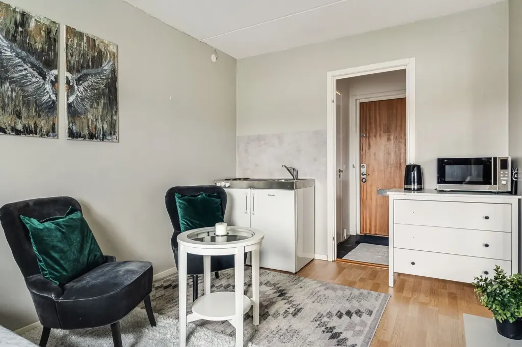 Bostadsrätt med 5 rum på Axvägen 67 i Järfälla, bild 3 av 4