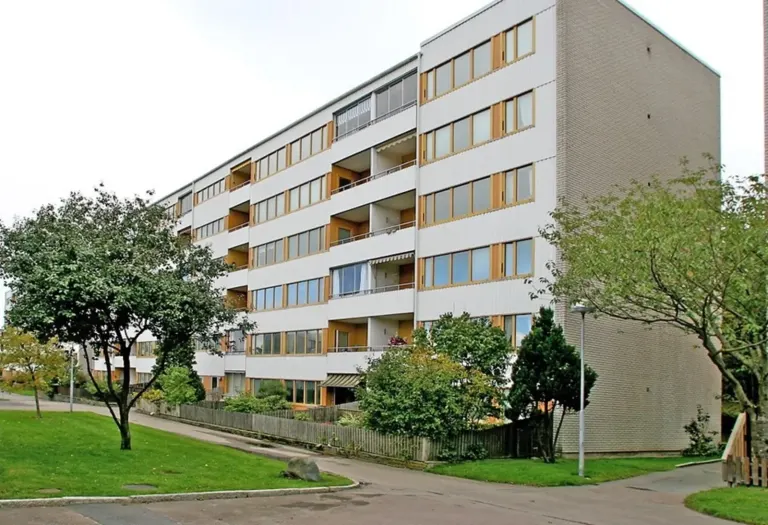 Bostadsrätt med 4 rum på Cederflychts gata 13 i Göteborg