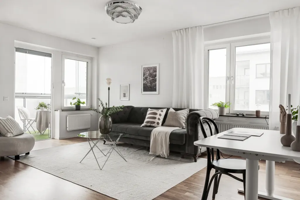 Bostadsrätt med 4 rum på Jämtlandsgatan 99 i Stockholm, bild 2 av 4