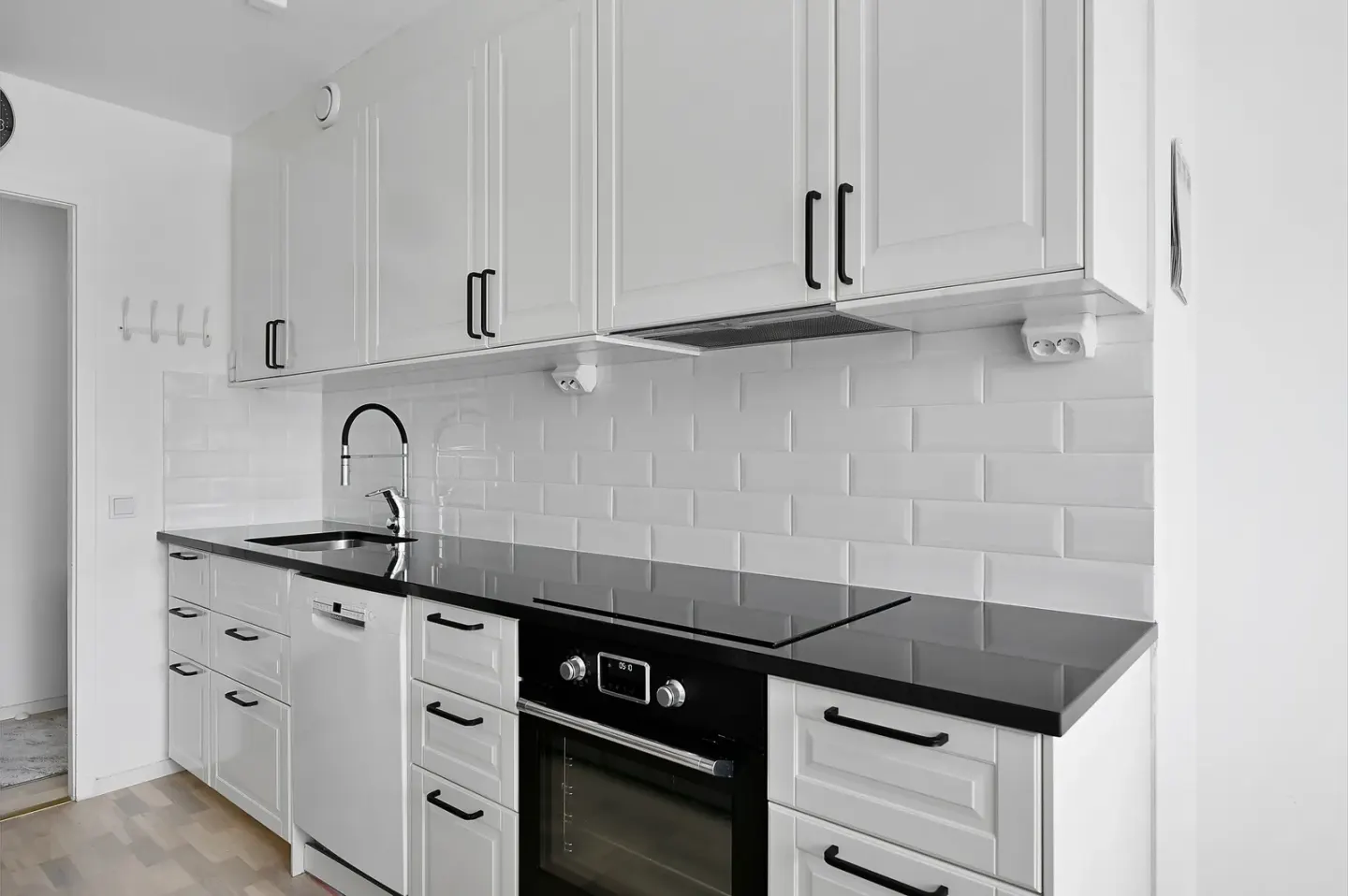Bostadsrätt med 4 rum på Säterbacken 8 i Huddinge, bild 4 av 4