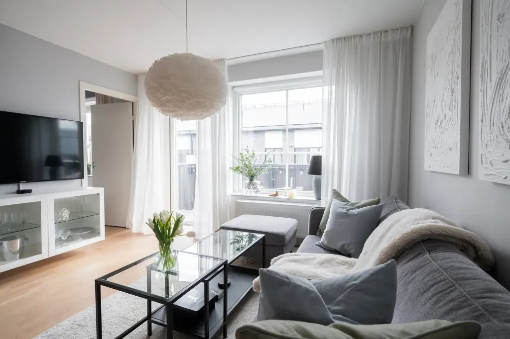Bostadsrätt med 2 rum på Lackerargränd 11 i Huddinge, bild 3 av 4