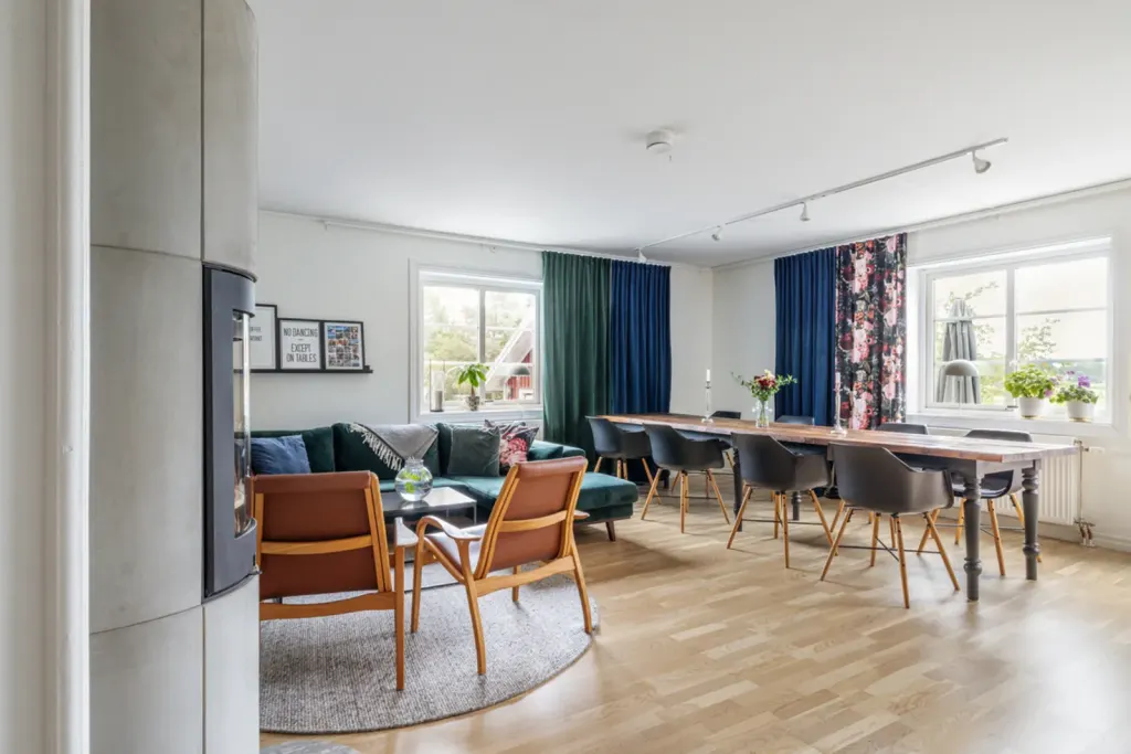 Bostadsrätt med 4 rum på Granhultsvägen 1R i Jönköping, bild 2 av 4