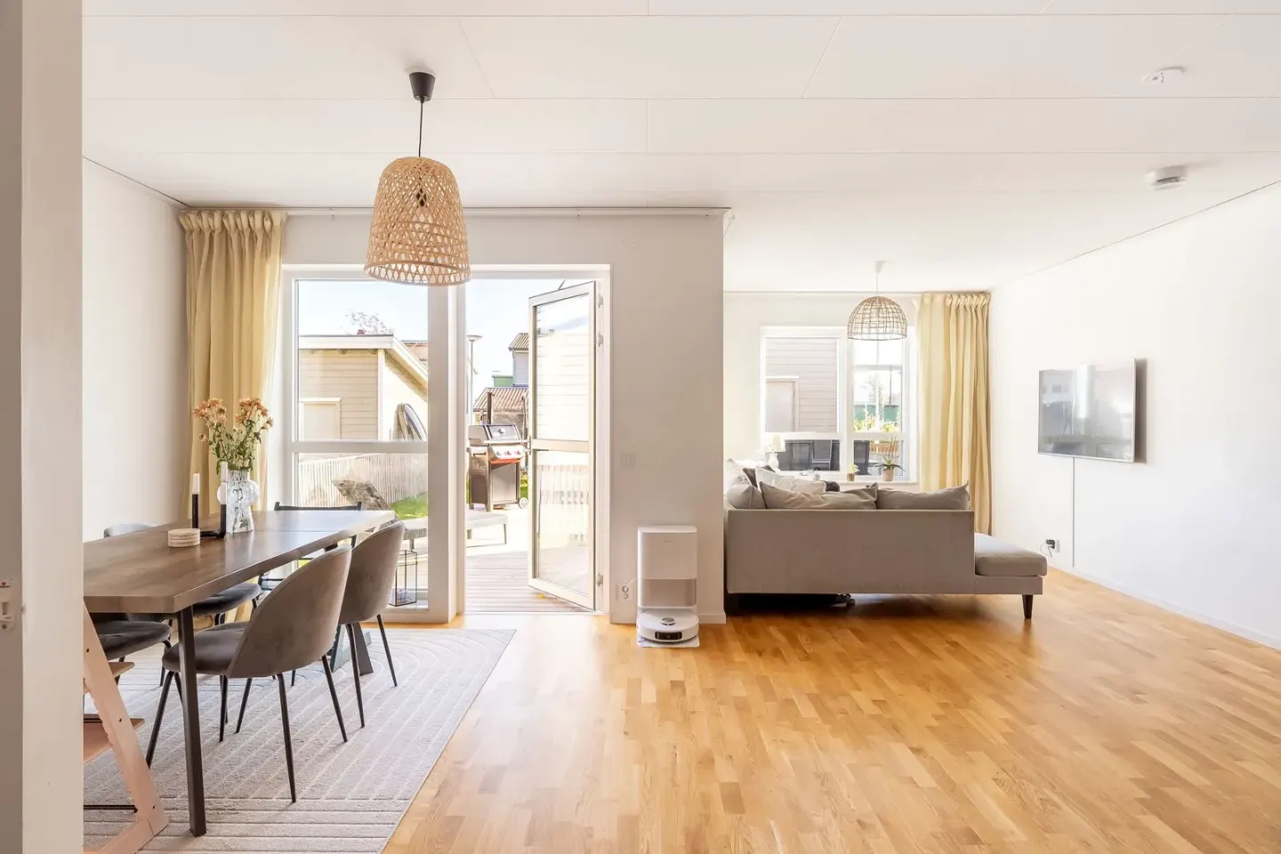 Bostadsrätt med 5 rum på Hägnadsgatan 61 i Skövde, bild 4 av 4