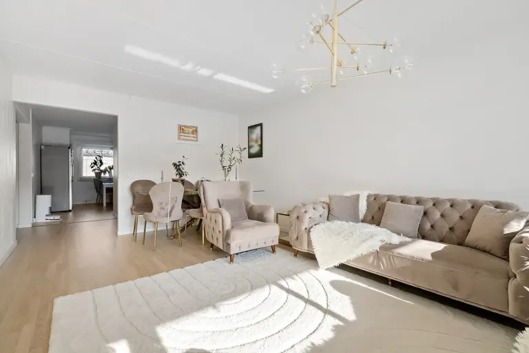 Bostadsrätt med 2 rum på Vältvägen 16 i Järfälla, bild 4 av 4