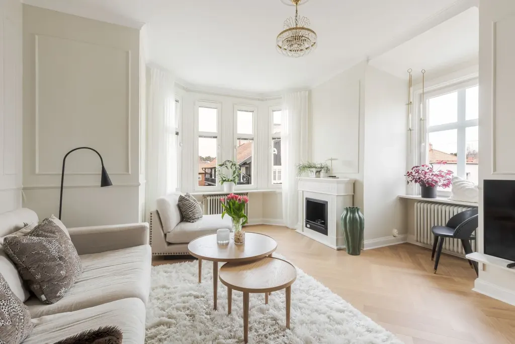 Bostadsrätt med 2 rum på Regementsgatan 18 i Strängnäs, bild 2 av 4