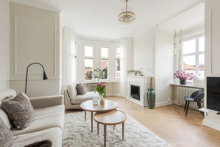 Bostadsrätt med 2 rum på Regementsgatan 18 i Strängnäs, bild 2 av 4