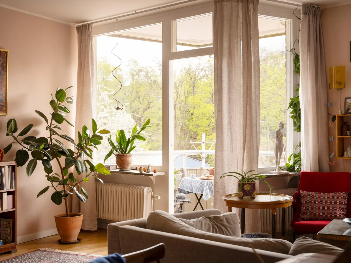 Bostadsrätt med 2 rum på Sjöbjörnsvägen 1 i Stockholm, bild 2 av 5