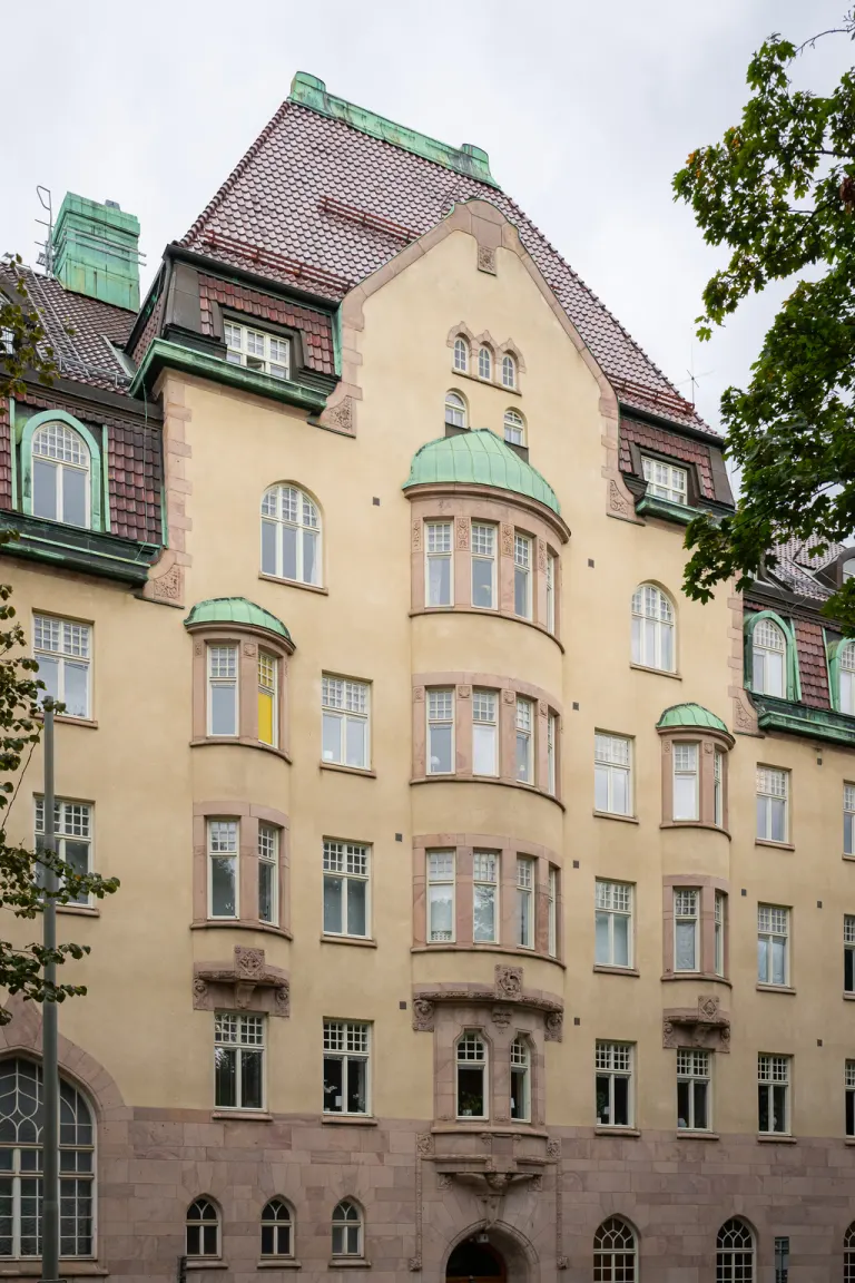 Bostadsrätt med 5 rum på Klara östra kyrkogata 8 i Stockholm, bild 4 av 5
