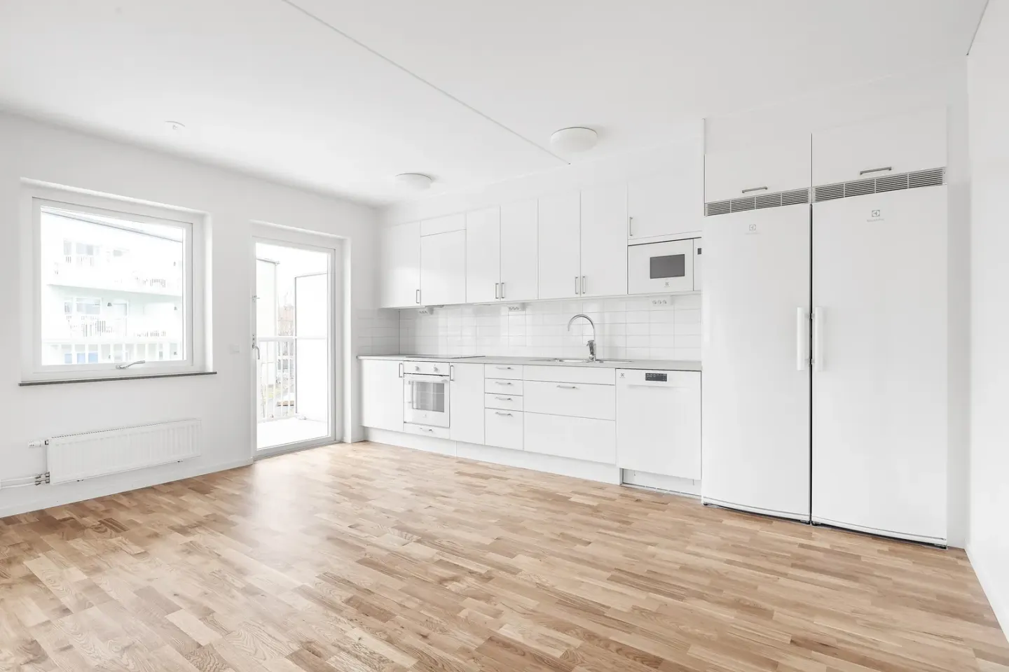 Bostadsrätt med 3 rum på Drivbänksvägen 13B i Stockholm, bild 2 av 4
