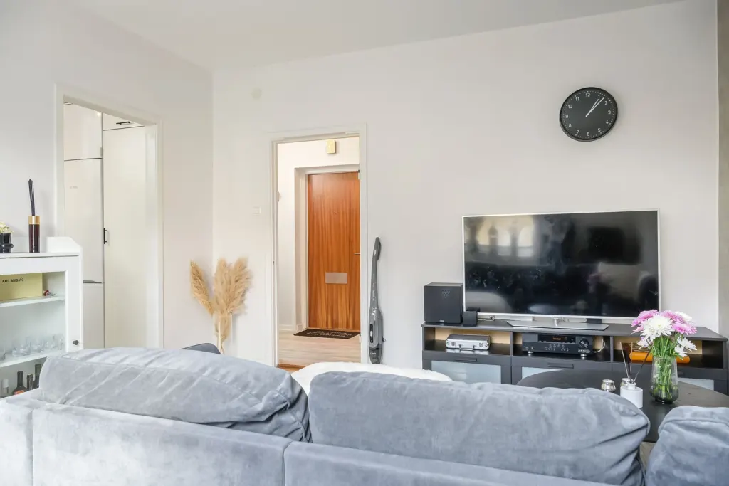 Bostadsrätt med 1 rum på Hagagatan 46C i Norrköping, bild 2 av 4