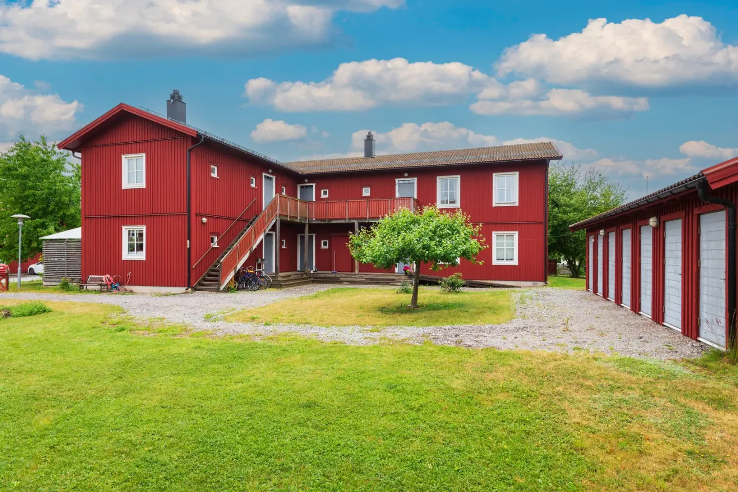Bostadsrätt med 3 rum på Korpstigen 14E i Upplands-Bro, bild 2 av 4