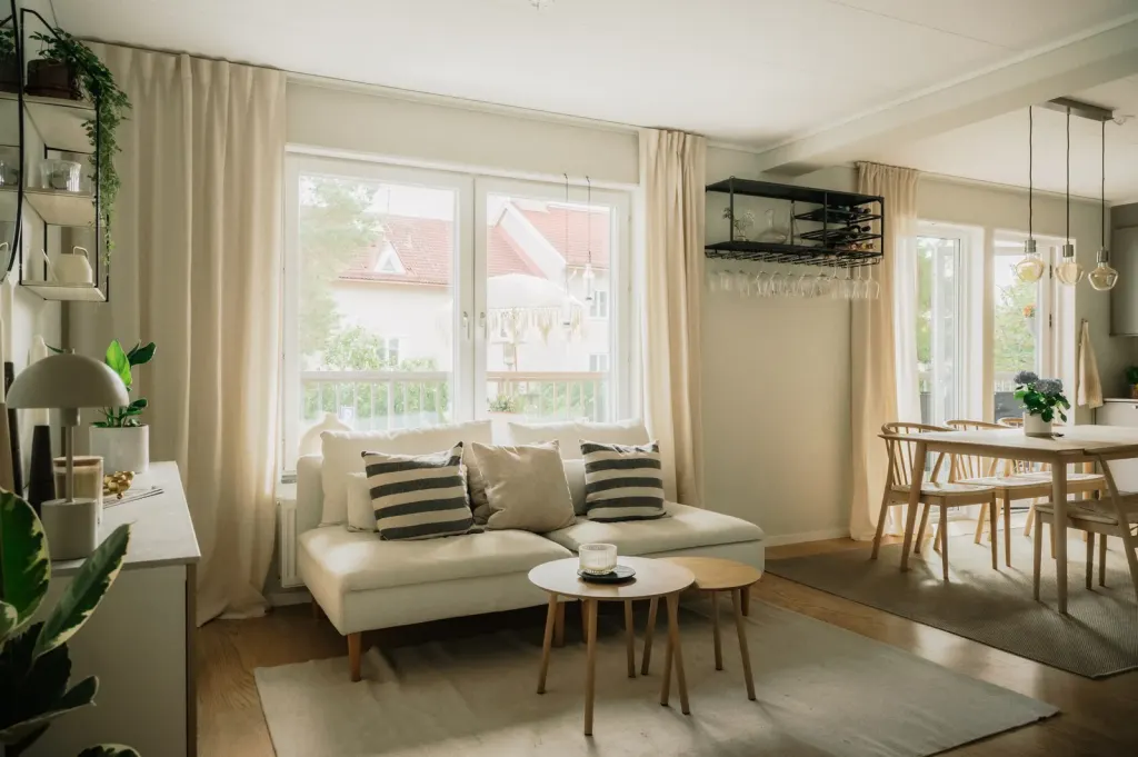 Bostadsrätt med 3 rum på Östra Gräsvägen 5 i Nacka, bild 3 av 4