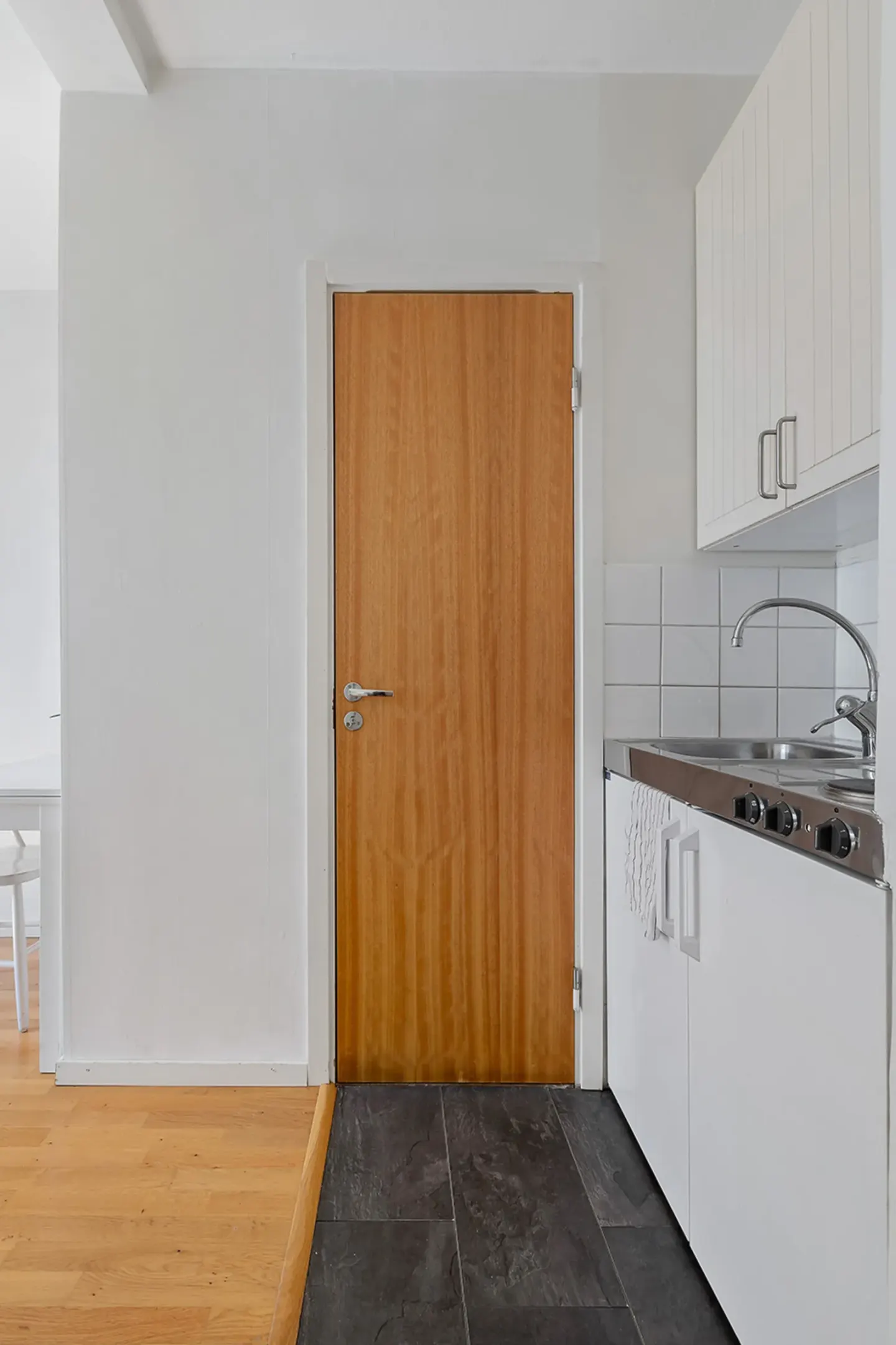 Bostadsrätt med 1 rum på Trehörningen 5 i Järfälla, bild 3 av 4