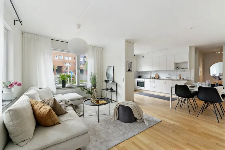 Bostadsrätt med 2 rum på Hjulstavägen 88 i Stockholm