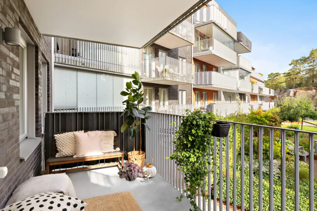Bostadsrätt med 1 rum på Brottkärrsvägen 9 i Göteborg, bild 2 av 4