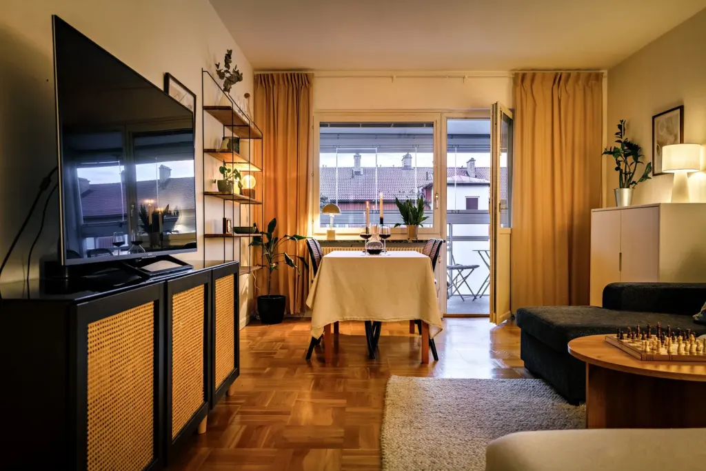 Bostadsrätt med 3 rum på Restalundsvägen 81 i Örebro, bild 2 av 4