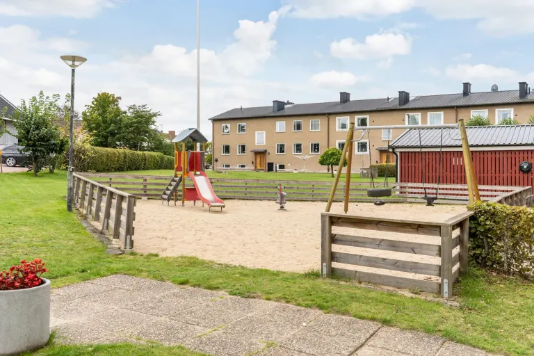 Bostadsrätt med 3 rum på Föreningsgatan 10C i Östra Göinge, bild 3 av 4