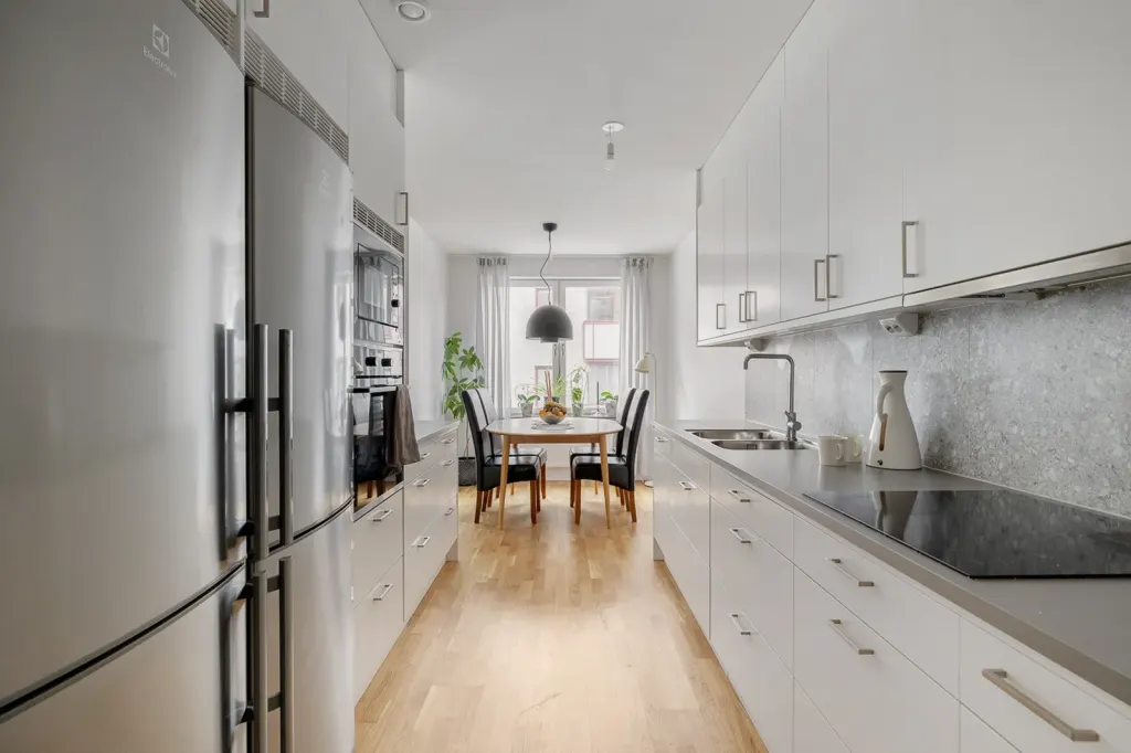 Bostadsrätt med 3 rum på Mäldgatan 12 i Järfälla, bild 3 av 4