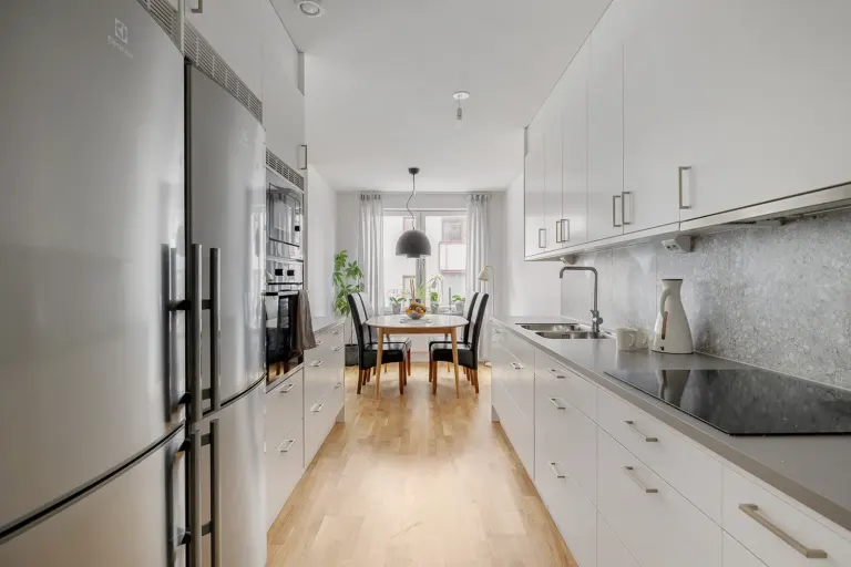 Bostadsrätt med 3 rum på Mäldgatan 12 i Järfälla, bild 3 av 4