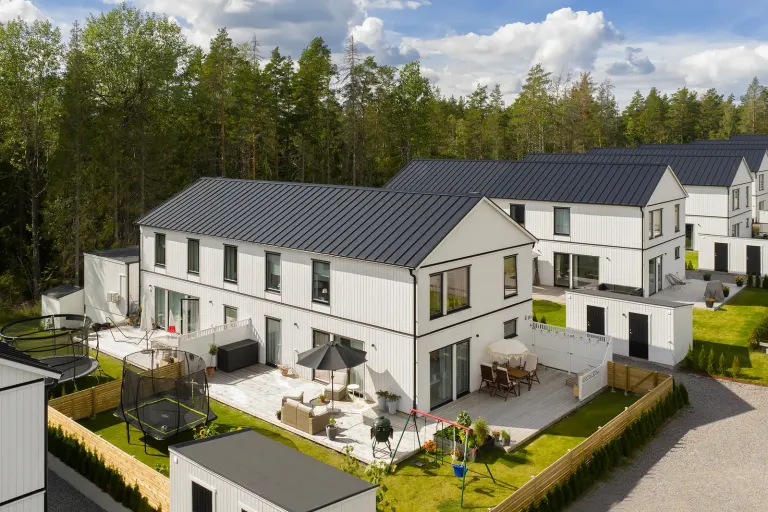 Bostadsrätt med 6 rum på Österängsvägen 18C i Huddinge, bild 2 av 4