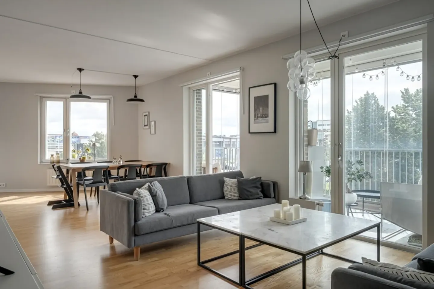 Bostadsrätt med 4 rum på Kullavägen 33 i Helsingborg, bild 3 av 4