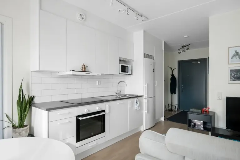 Bostadsrätt med 2 rum på Almbygatan 6 i Stockholm, bild 3 av 4