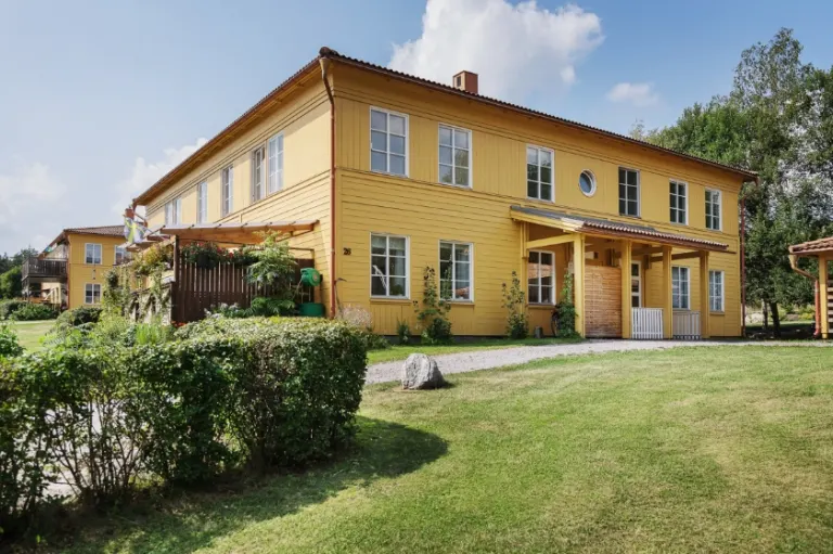 Hyresrätt med 3 rum på Abbotvägen 13 i Håbo
