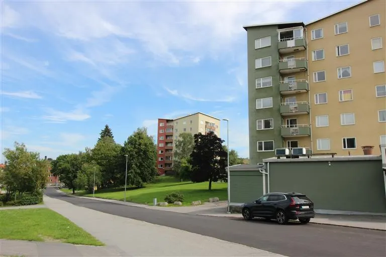 Hyresrätt med 2 rum på Floragatan 22 i Flen, bild 3 av 4