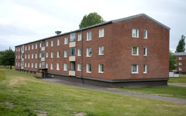 Hyresrätt med 2 rum på Lustigkullevägen 16B i Motala