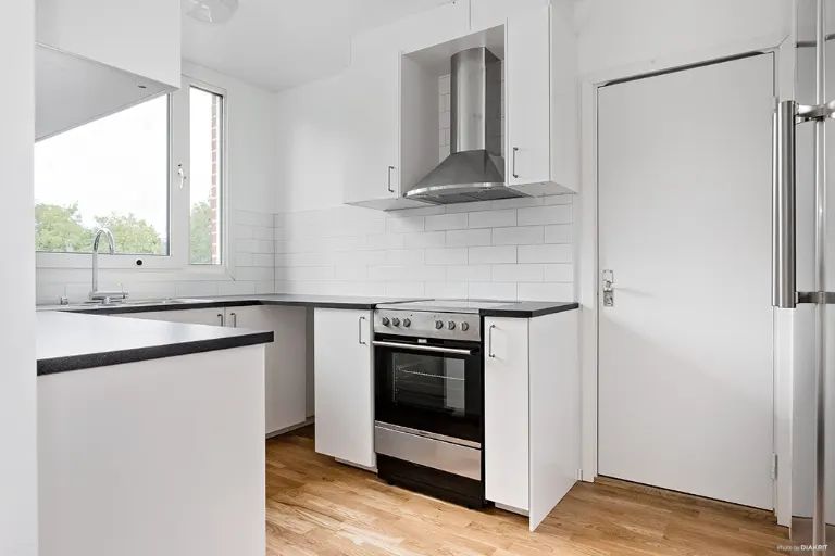Hyresrätt med 3 rum på Eddavägen 7C i Eskilstuna, bild 2 av 5