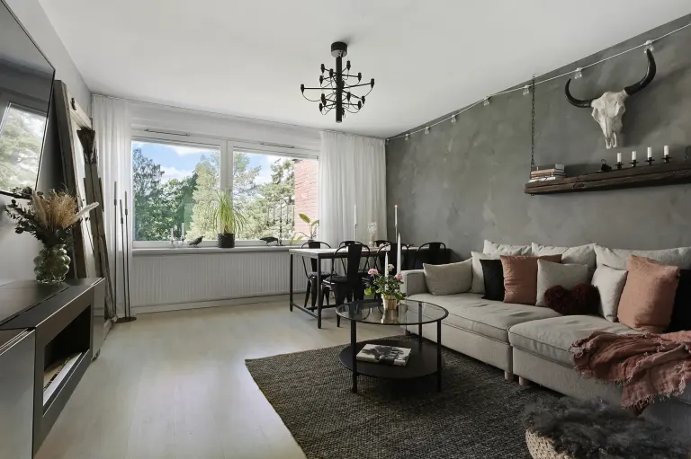 Bostadsrätt med 4 rum på Spelvägen 11 i Huddinge