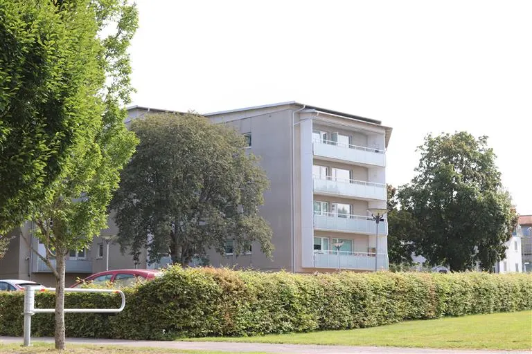 Hyresrätt med 3 rum på Stenlyckegatan 27 B i Alvesta, bild 3 av 4
