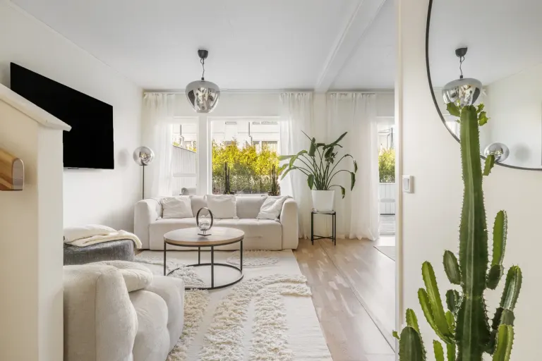Bostadsrätt med 5 rum på Pengabergsvägen 101 i Jönköping, bild 3 av 4